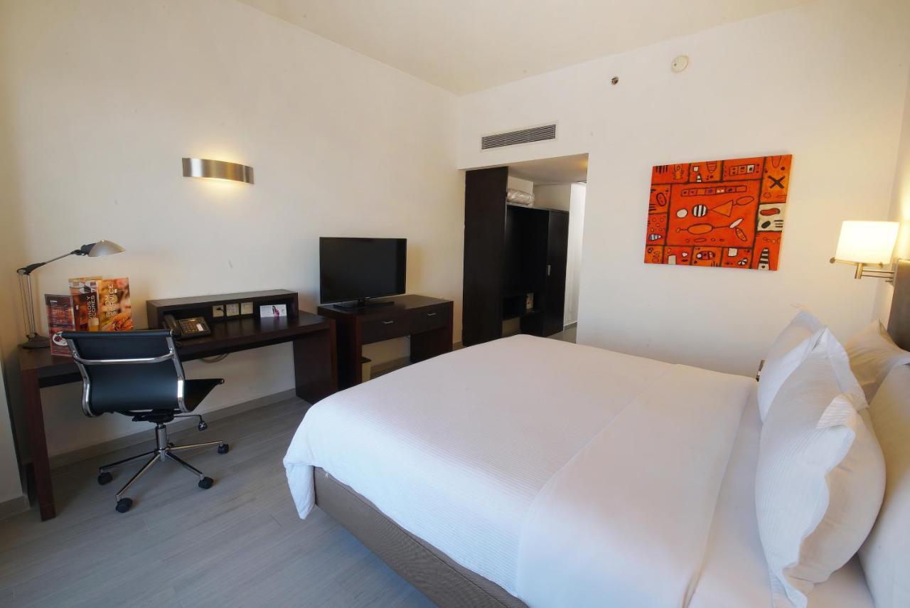 Fiesta Inn Express Ciudad Obregón Dış mekan fotoğraf