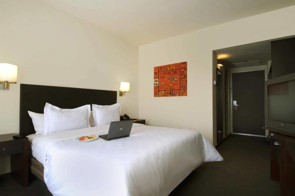 Fiesta Inn Express Ciudad Obregón Dış mekan fotoğraf